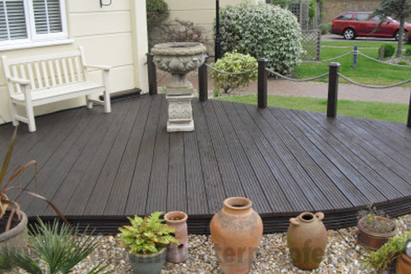 decking cleaned and sealed